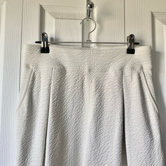 Lululemon can you feel the pleat crop - Picture 7 of 13